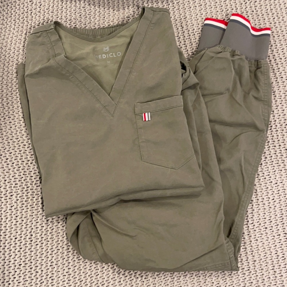 Mediclo scribe set olive green
